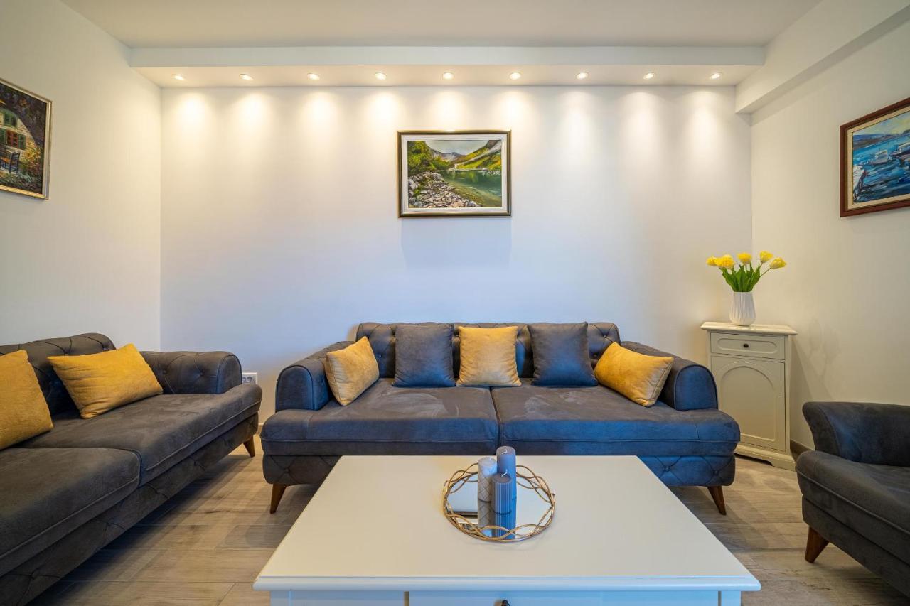 Boka View Luxury Suite - With Free Garage Parking Kotor Exterior foto
